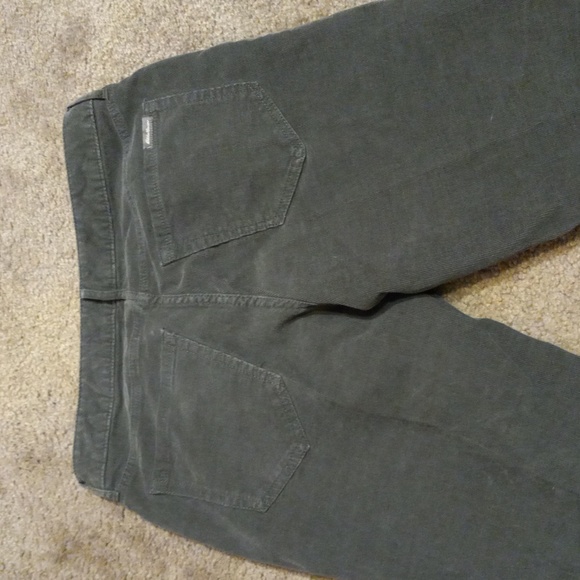 Eddie Bauer Slim Boyfriend Cordory, Medium - Picture 6 of 8